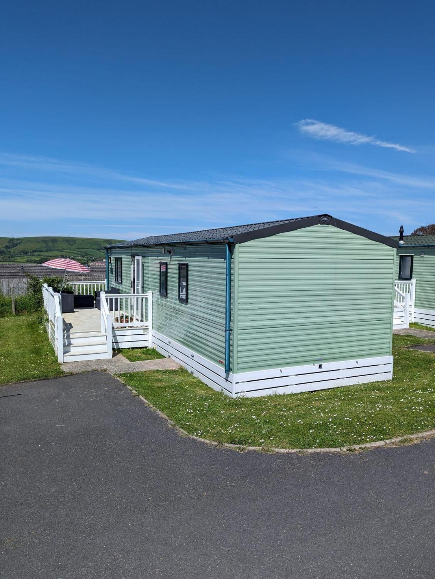 Lovely Bright Modern Caravan Swanage On Peaceful And Tranquil Holiday Park Eksteriør bilde